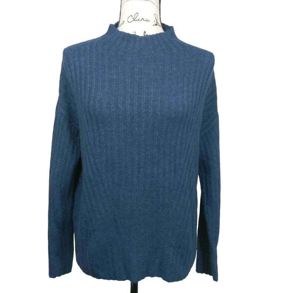 Old Navy Blue Ribbed Sweater Casual Metallic Cozy Size Small